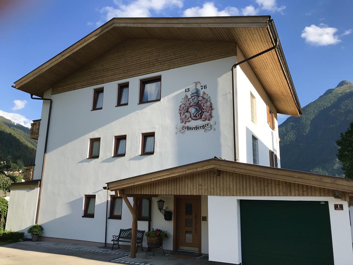 Gästehaus Schneeberger Matrei in Osttirol Exterior foto